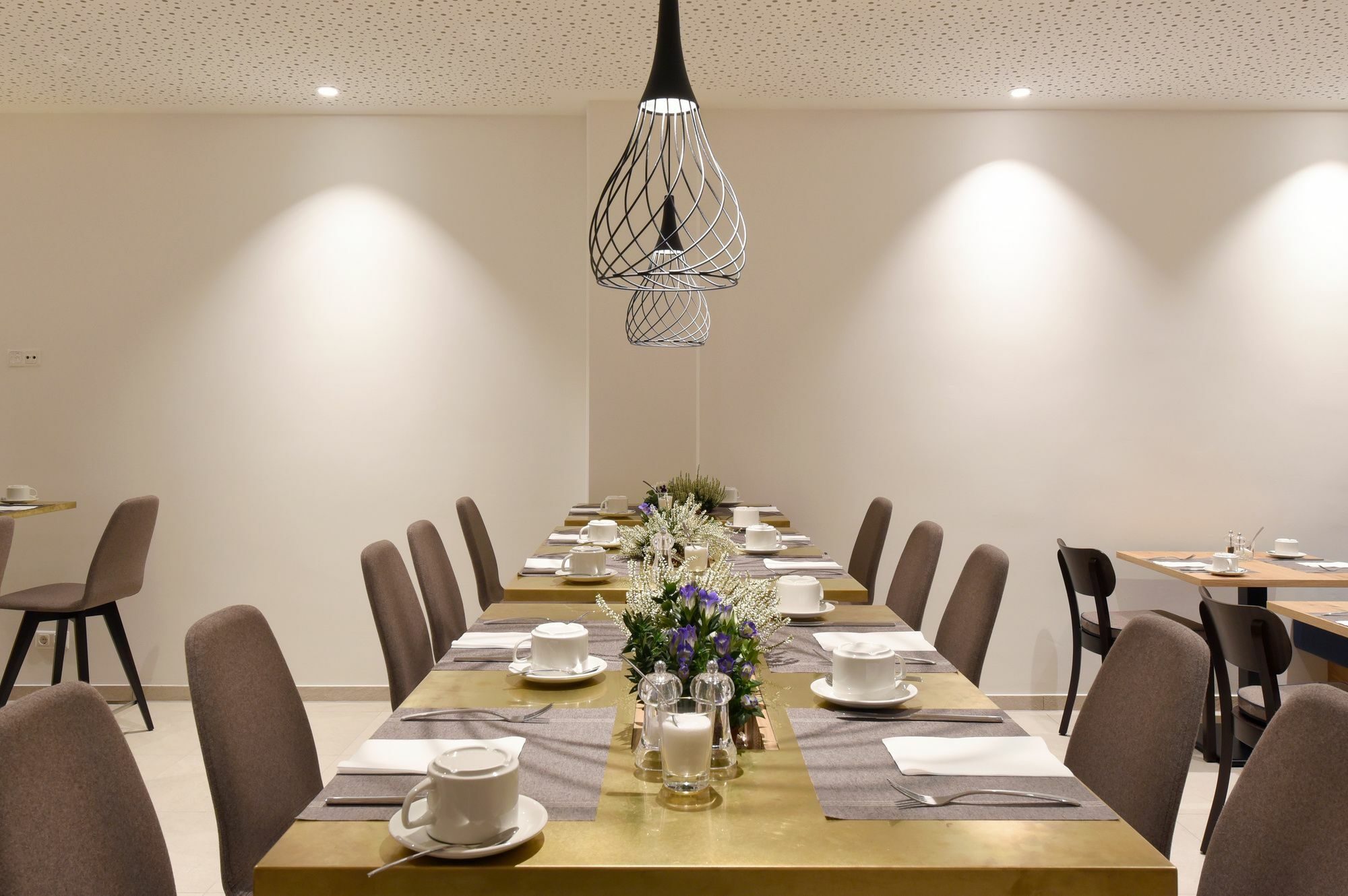 Hotel Wyndham Garden Munich Messe Esterno foto